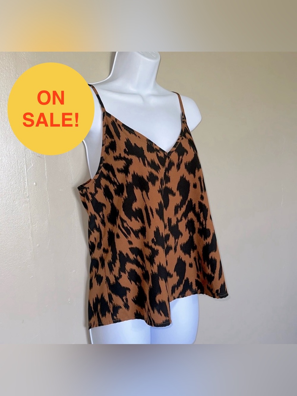 PRINTED LEOPARD BLOUSE SIZE M